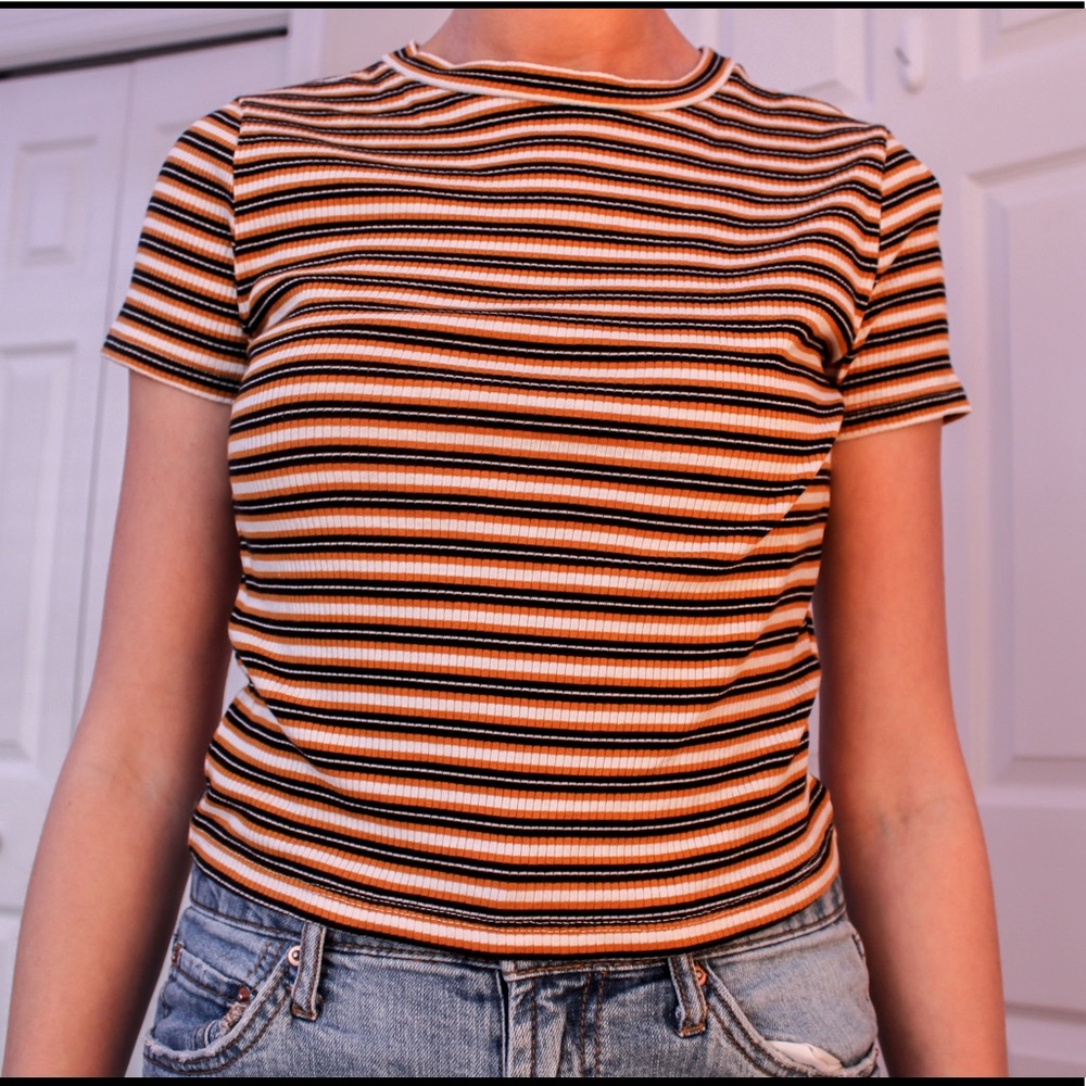 H&M Cropped Tee